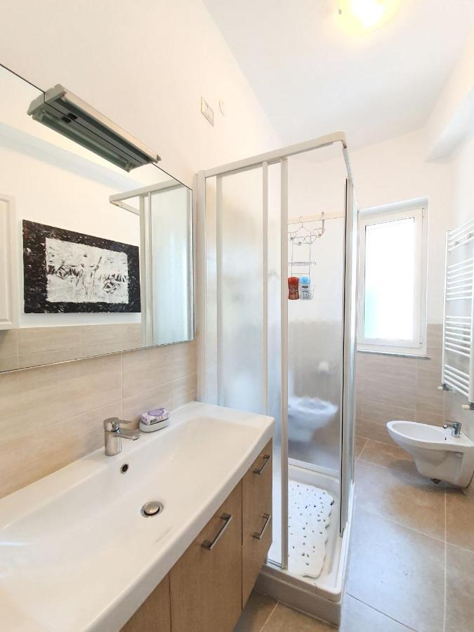 Diamond Apartment 모네글리아 외부 사진